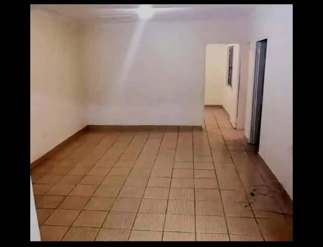 2 BEDROOM PROPERTY TO RENT IN ESCOMBE